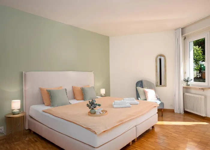 Classic-16 By Interhome *